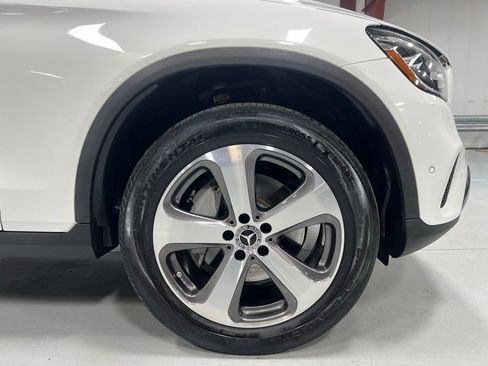 Certified 2022 Mercedes-Benz GLC 300 4MATIC image 16