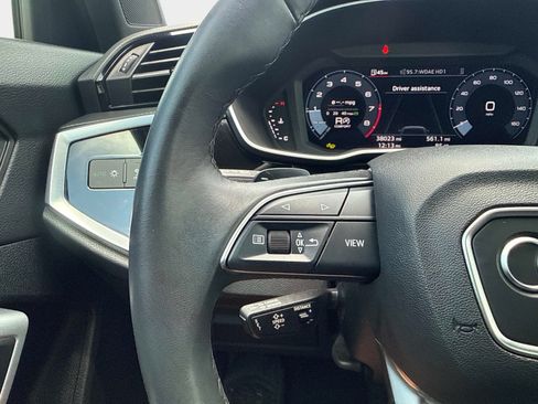 Certified 2025 Audi Q3 2.0T Premium AWD/4WD image 29