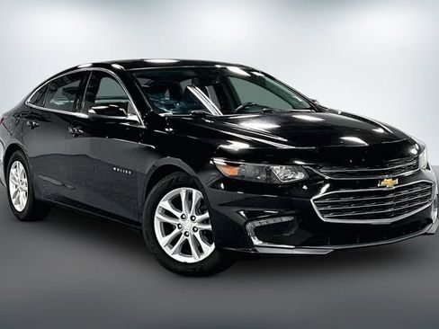 Used 2016 Chevrolet Malibu LT w/ Leather Package FWD image 1
