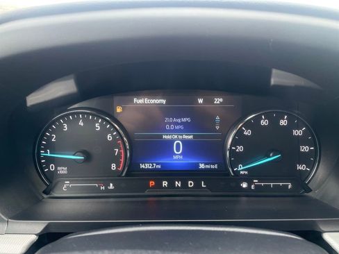 Used 2022 Ford Explorer XLT w/ Equipment Group 202A image 20