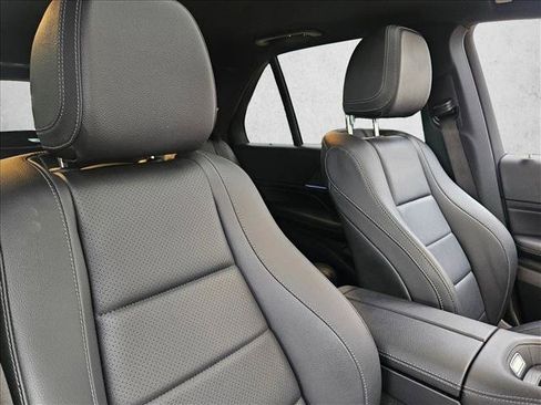 Used 2022 Mercedes-Benz GLE 450 4MATIC image 29