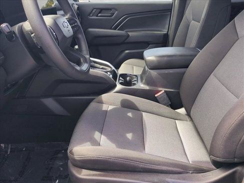 Certified 2023 Chevrolet Colorado Trail Boss AWD/4WD image 16
