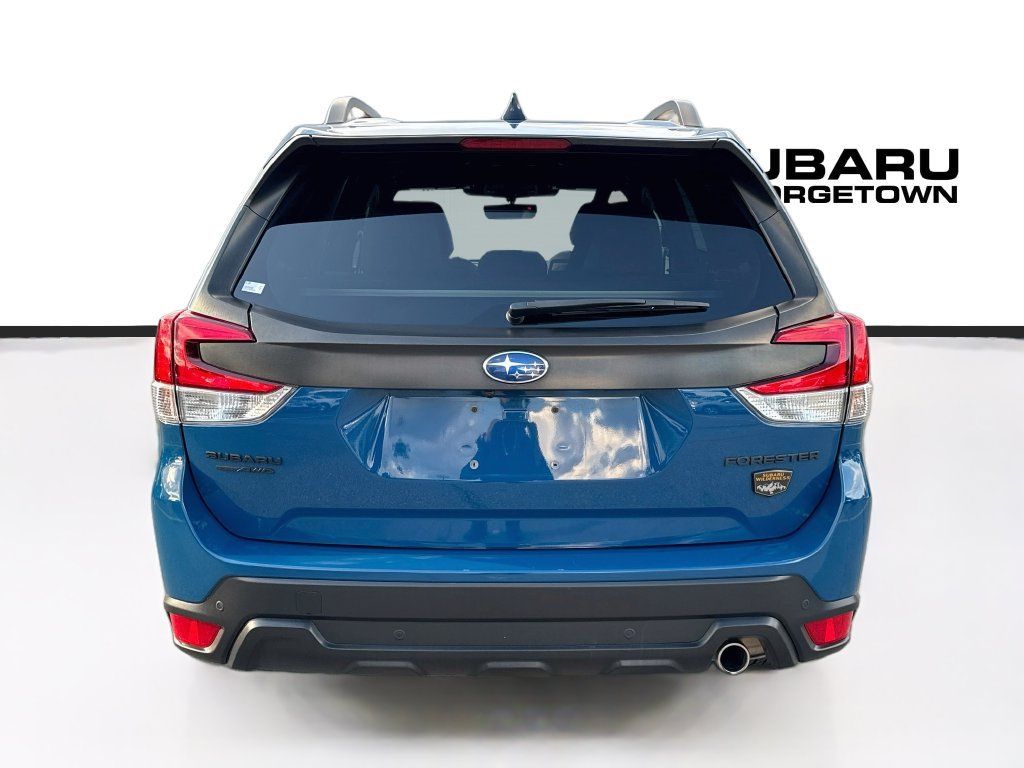 Used 2024 Subaru Forester Wilderness AWD/4WD image 6