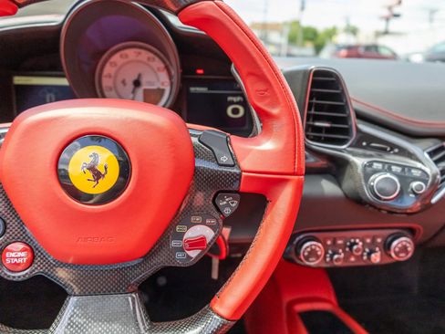 Used 2012 Ferrari 458 Spider RWD image 65