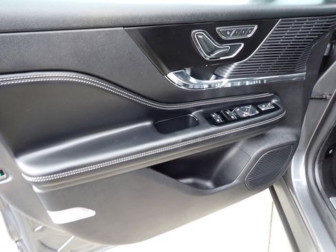 Certified 2022 Lincoln Corsair AWD w/ Premium Package image 19