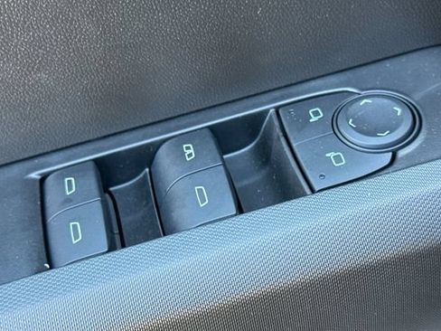 New 2026 GMC Canyon Elevation w/ Convenience Package RWD image 12