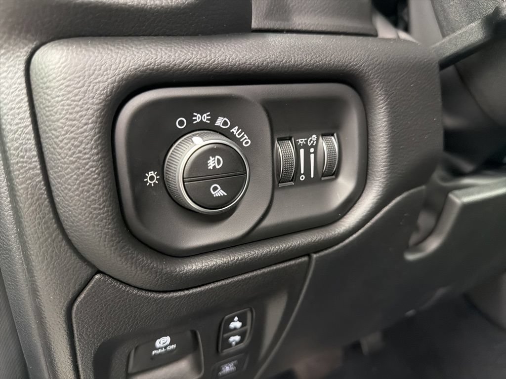 New 2026 RAM 1500 Lone Star AWD/4WD image 16