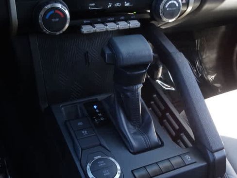 Used 2024 Toyota Tacoma SR5 image 34
