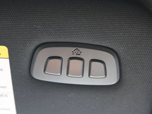 Used 2022 Ford Explorer King Ranch w/ Premium Technology Package RWD image 64