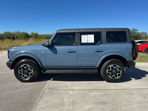 Used 2025 Ford Bronco Outer Banks AWD/4WD image 5