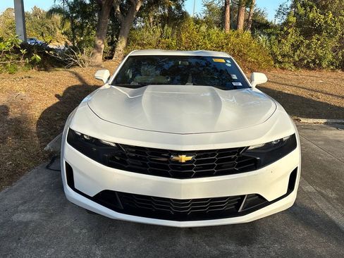 Used 2019 Chevrolet Camaro LT image 2
