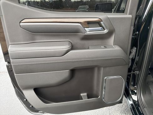 Used 2023 Chevrolet Silverado 1500 RST w/ Z71 Off-Road Package image 21