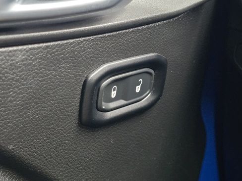 Used 2024 Jeep Wrangler Unlimited Sport AWD/4WD image 23