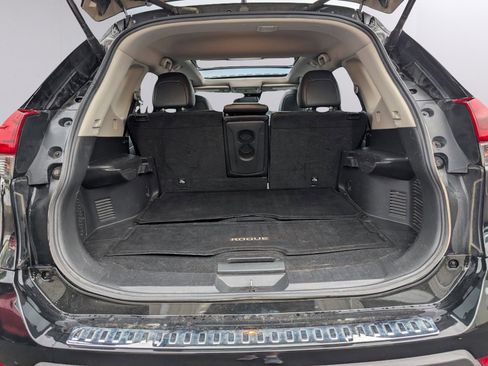 Used 2018 Nissan Rogue SL w/ Premium Package FWD image 29