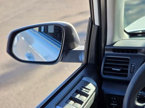 Used 2022 Toyota 4Runner SR5 image 15