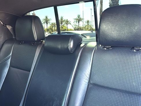 Used 2019 Toyota Tacoma TRD Off-Road image 30