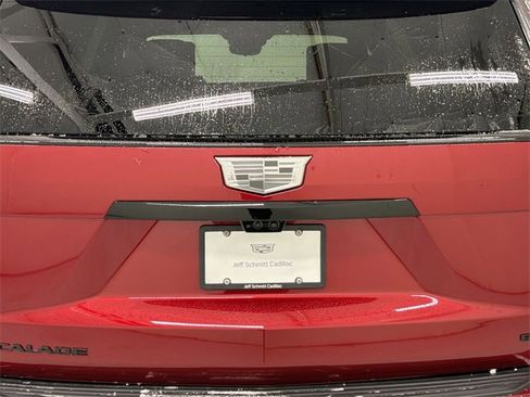 New 2026 Cadillac Escalade Platinum Sport w/ LPO, ONYX Package image 18