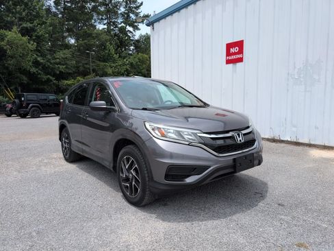 Used 2016 Honda CR-V SE image 1