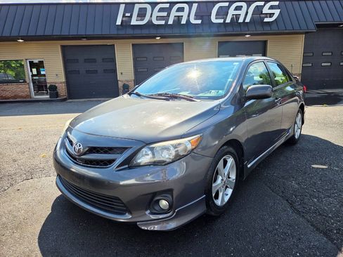 Used 2012 Toyota Corolla S FWD image 36