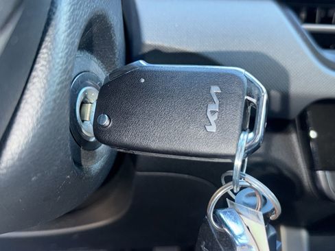 Used 2024 Kia Seltos LX image 26