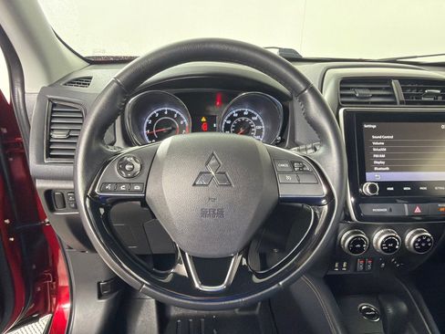 Used 2021 Mitsubishi Outlander Sport LE AWD/4WD image 14