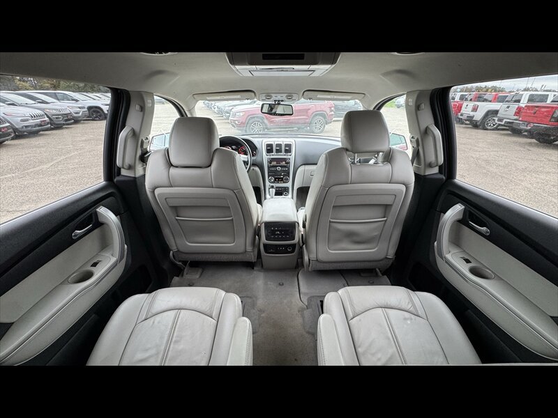 Used 2011 GMC Acadia SLT AWD/4WD image 13