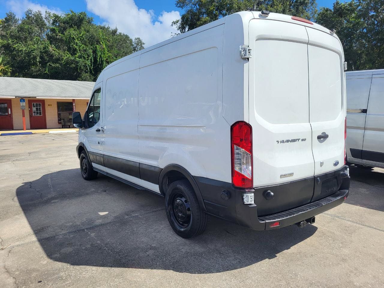 Used 2016 Ford Transit 150 148 Medium Roof RWD image 22