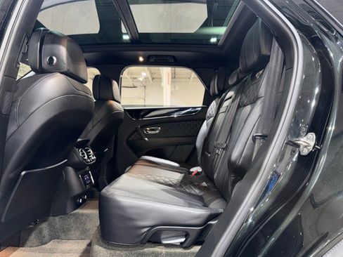 Used 2017 Bentley Bentayga W12 Touring Spec $252K MRP image 13