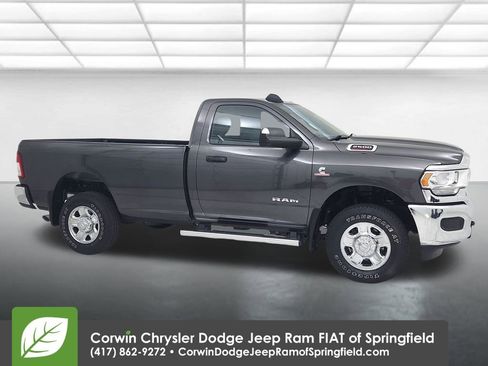 Used 2022 RAM 2500 Tradesman image 1