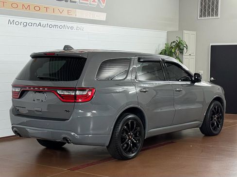 Used 2019 Dodge Durango R/T w/ Technology Group AWD/4WD image 3
