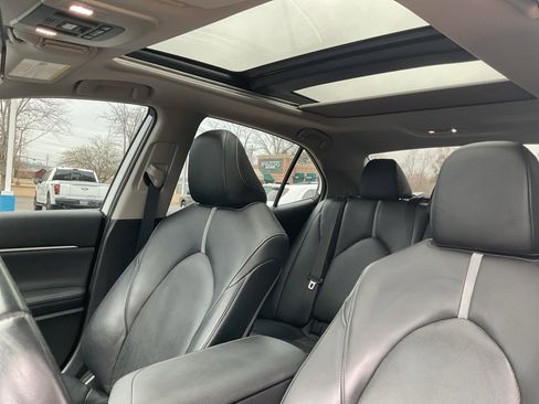 Used 2020 Toyota Camry XSE image 20