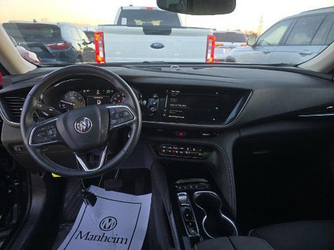 Used 2023 Buick Envision Essence image 11