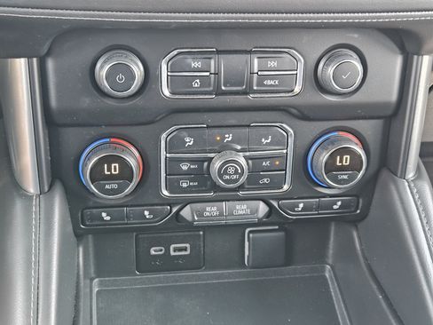 Used 2023 Chevrolet Tahoe Z71 AWD/4WD image 19