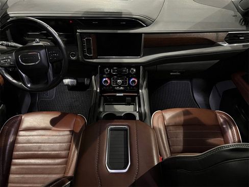 Used 2023 GMC Yukon Denali Ultimate image 40