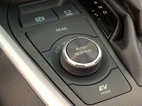 Certified 2023 Toyota RAV4 XLE Premium image 25