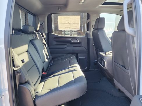 New 2026 GMC Sierra 1500 SLT w/ SLT Premium Plus Package image 44