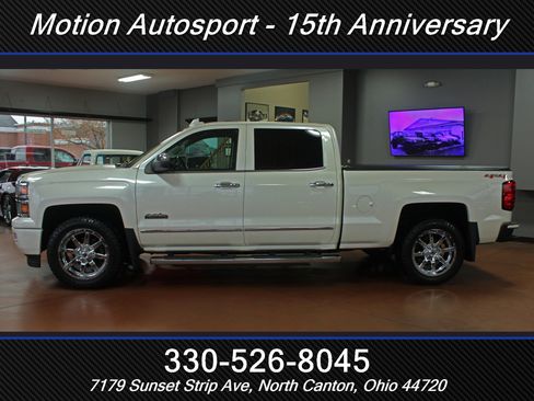 Used 2015 Chevrolet Silverado 1500 High Country image 7