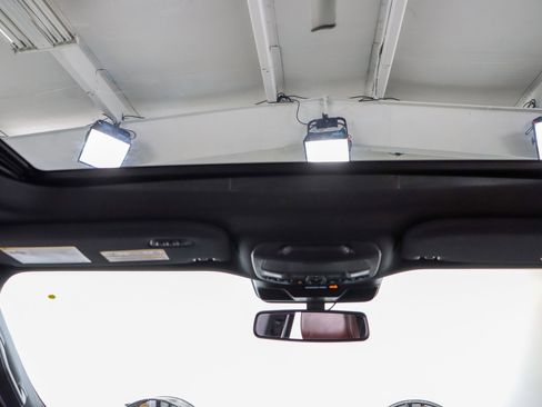 Used 2023 Ford Expedition Max Limited image 22