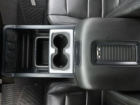 Used 2018 GMC Sierra 1500 SLT AWD/4WD image 39
