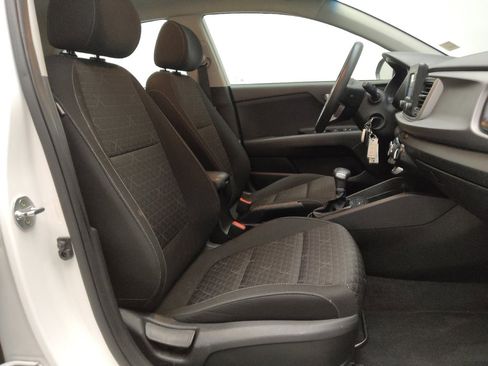 Used 2018 Kia Rio S image 21