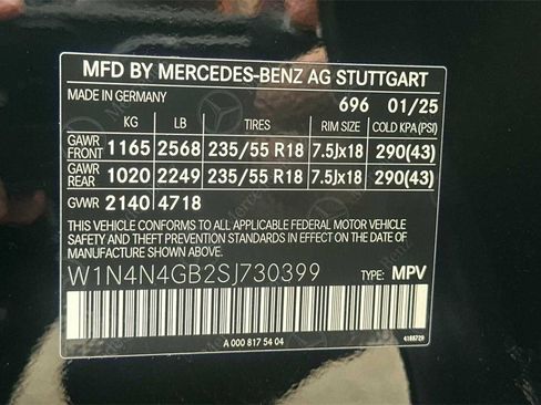 Certified 2025 Mercedes-Benz GLA 250 image 38