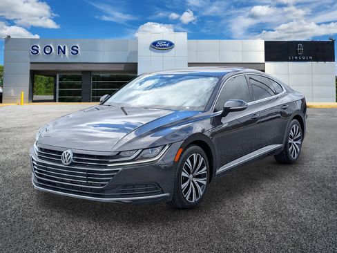 Used 2019 Volkswagen Arteon SE image 1