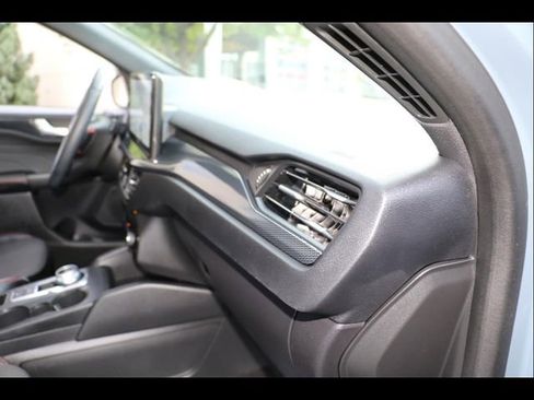 Used 2024 Ford Escape ST-Line w/ Tech Pack #1 image 17