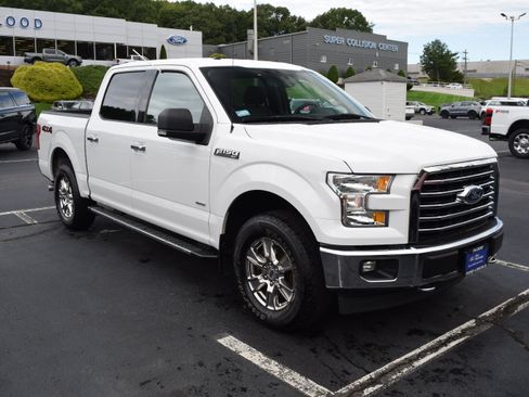 Used 2017 Ford F150 XLT w/ Equipment Group 302A Luxury AWD/4WD image 1