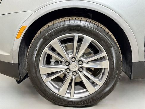 Certified 2025 Cadillac XT5 Premium Luxury image 31