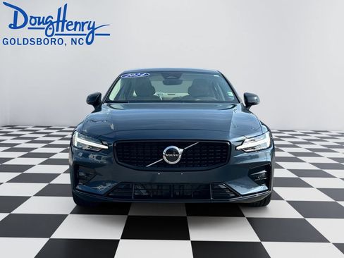 Used 2024 Volvo S60 B5 Core AWD/4WD image 8