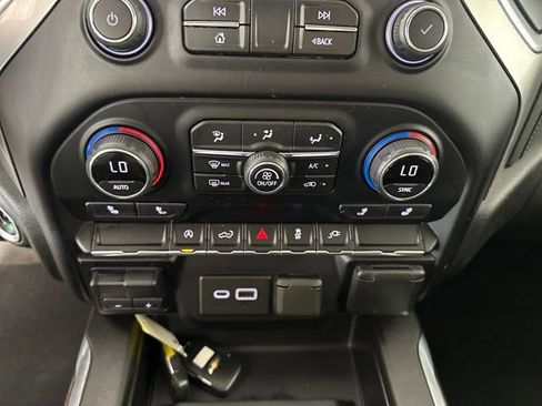 Used 2021 Chevrolet Silverado 1500 RST w/ Rally Edition image 24