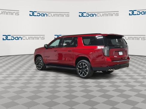 New 2026 Chevrolet Suburban RST w/ Comfort Package AWD/4WD image 6