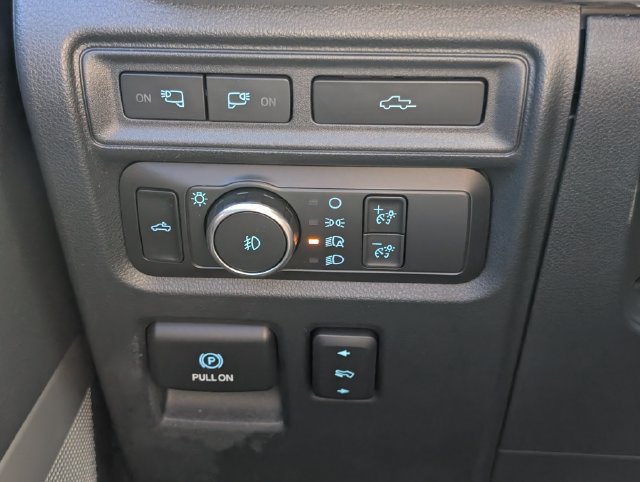 Used 2021 Ford F150 Lariat AWD/4WD image 23