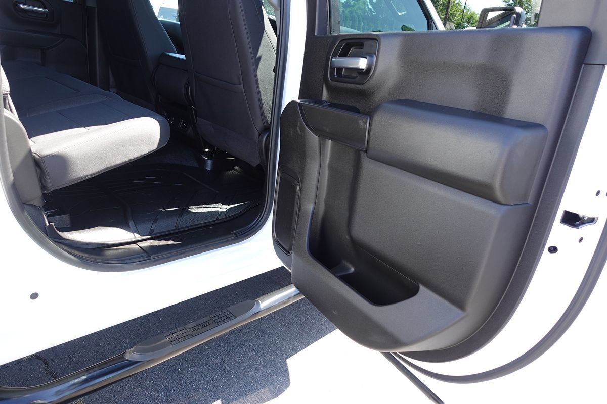 Used 2025 Chevrolet Silverado 2500 Custom w/ Custom Value Package AWD/4WD image 31